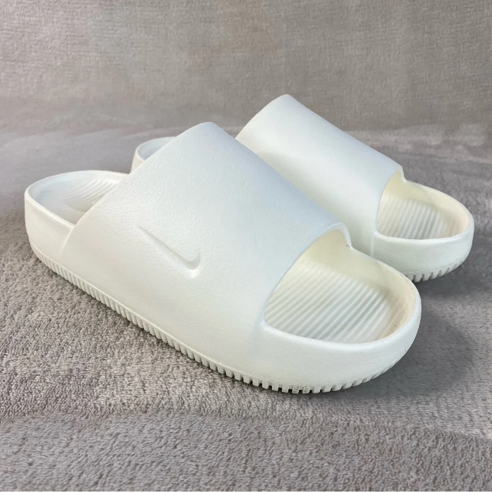 Nike Calm Slide Mens Sandals Size 11 Foam EVA Cushion Water Beach NEW